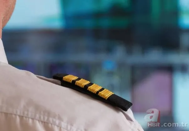 Uçakta rezalet! Tuvalete gizli kamera koyup... 2