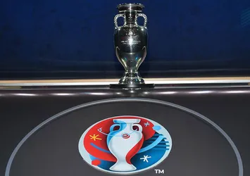 EURO 2016 maçlarında saygı duruşu yapılacak