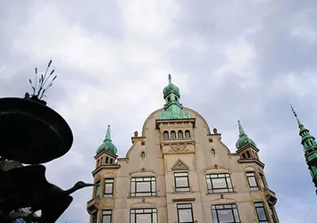 Kopenhag Büyükelçiliği'ne saldırı