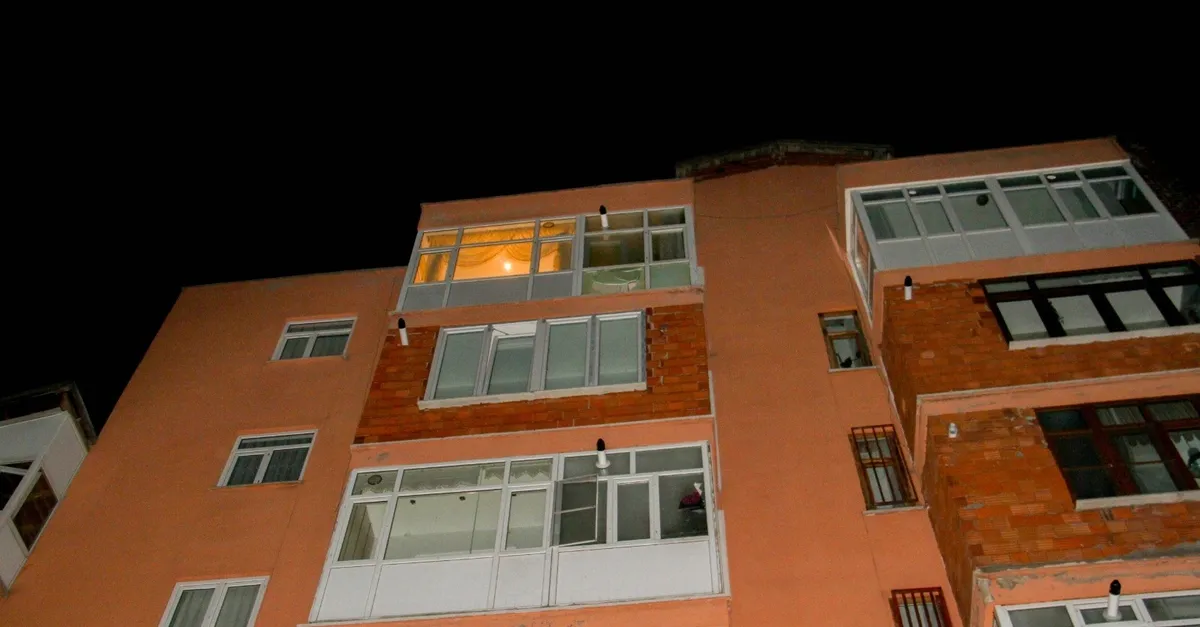 Konya'dan acı haber! Balkondan düşen çocuk öldü