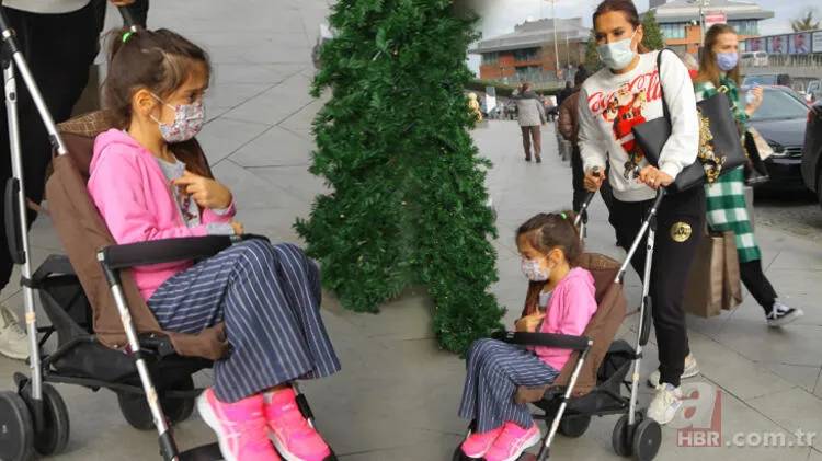 Demet Akalın 6 yaşındaki kızı Hira'yı bebek arabasıyla gezdirdi 1