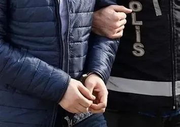 İzmir'de FETÖ operasyonu! 2 kişi tutuklandı