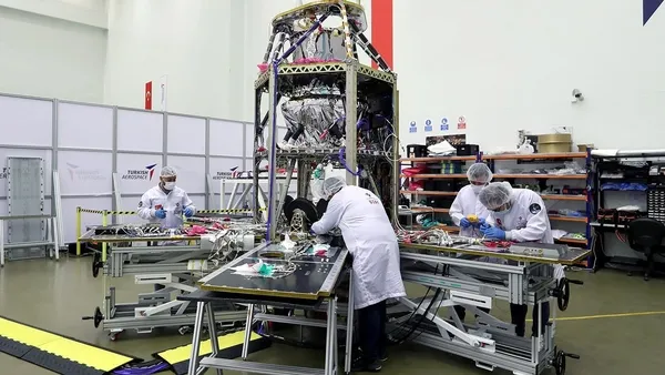 Başkan Recep Tayyip Erdoğan duyurdu: İlk gözlem uydumuz İMECE, 11 Nisan’da uzaydaki yörüngesine fırlatılacak