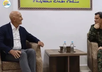 Tom Barrack'tan teröristbaşı Şahin'e manidar ziyaret! Görüşmenin ardından Suriye'de çatışma mı planlandı?