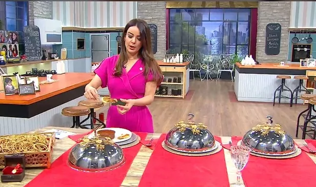 Gelinim Mutfakta kim elendi? Yeşim mi, Damla mı? İşte 15 Nisan Gelinim Mutfakta yarışmaya veda eden isim