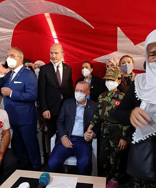 Son dakika: İçişleri Bakanı Süleyman Soylu duyurdu! Diyarbakır'daki evlat nöbetinden müjdeli haber - 4