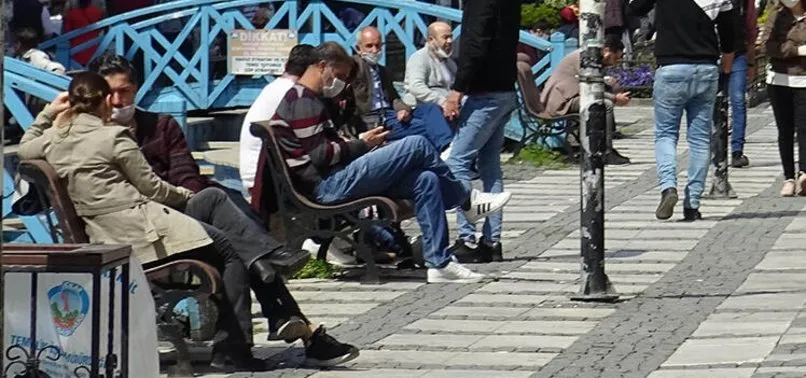 Istanbul Avcilar Da Coronavirus Tehdidine Ragmen Insan Ve Arac Trafigi Azalmadi A Haber En Son Haberler