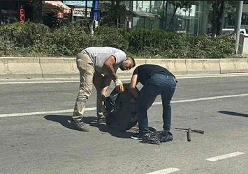 CHP'li belediyeden lağım kokusuna 'naylon' çözüm