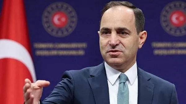 son-dakika-buyukelci-atamalari-resmi-gazetede-yayimlandi-rusya-ve-ukraynaya-yeni-elciler-1694641493782.jpg Büyükelçi atamaları Resmi Gazete'de yayımlandı! Rusya ve Ukrayna'ya yeni elçiler - 2