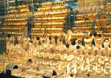 Altın fiyatları uçuşa geçti! Altın alınır mı, satılır mı? 9 Nisan gram, çeyrek altın fiyatları ne kadar?