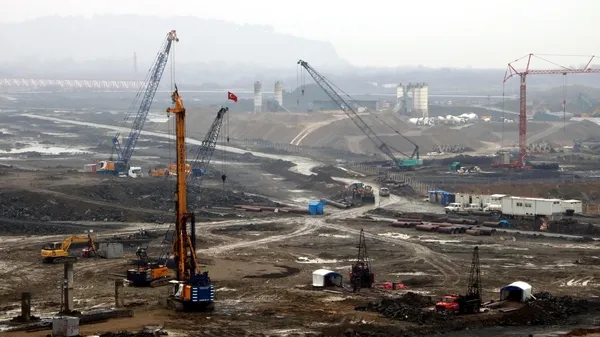Karadeniz'de keşfedilen doğal gazın işleneceği tesisin maketi ortaya çıktı - 2