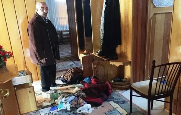 dunyanin-bir-ucundan-konyadaki-evine-gelen-gurbetci-hayatinin-sokunu-yasadi-1640945132062.jpg Dünyanın bir ucundan Konya’daki evine gelen gurbetçi hayatının şokunu yaşadı - 1