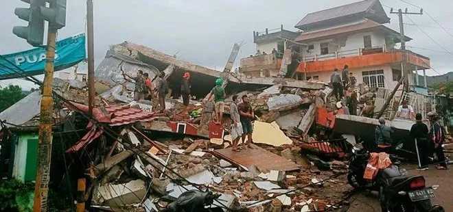 Son dakika: Endonezya’daki depremde ölenlerin sayısı 46’ya çıktı