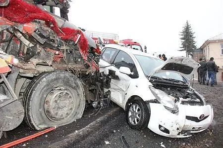 Kar yolları kapattı! Elektrikler kesildi, su şebekeleri dondu, okullar tatil - 15