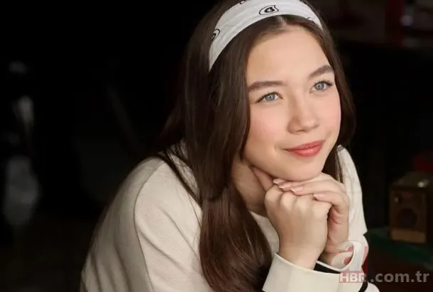 Bahar'ın Umay'ı Alisa Sezen Sever'in küçüklüğüne bakın! Muhteşem Yüzyıl dizisinde... 4