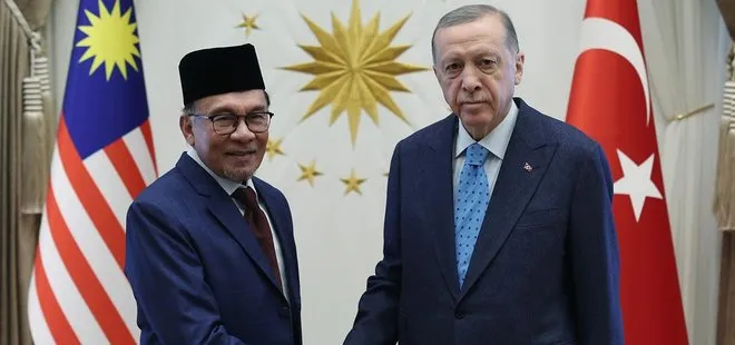 Son dakika: Başkan Erdoğan Malezya Başbakanı Enver İbrahim ile görüştü