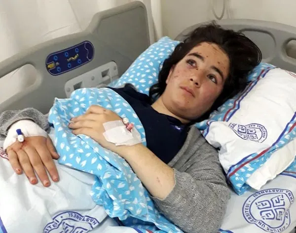 Kulağında kulaklık vardı, arkasından gelen treni duymadı - 1