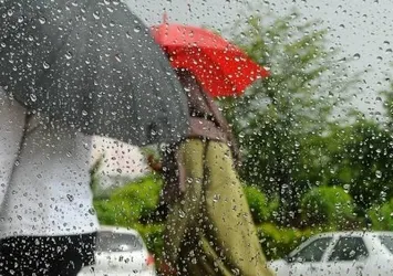 Yola çıkacaklar dikkat: Meteoroloji'den sağanak uyarısı! 3 Ekim İstanbul, Ankara, İzmir hava durumu