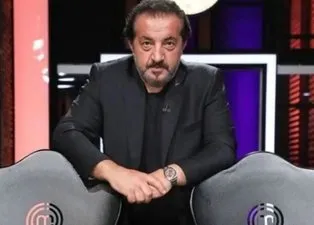 Sosyal medya MasterChef Mehmet Yalçınkaya’nın annesiyle pozunu konuşuyor! Herkes o yorumu yaptı
