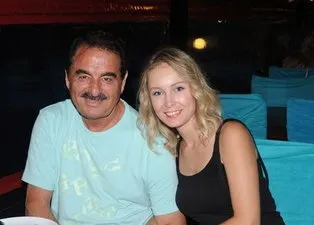 İbrahim Tatlıses'in eski eşi Ayşegül Yıldız bambaşka bir hayat kurdu! İbrahim Tatlıses'e 20 yılını verdi...