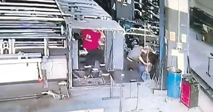 Klima açma meselesi yüzünden kan aktı! 2 arkadaştan biri mezara diğeri cezaevine girdi - 1