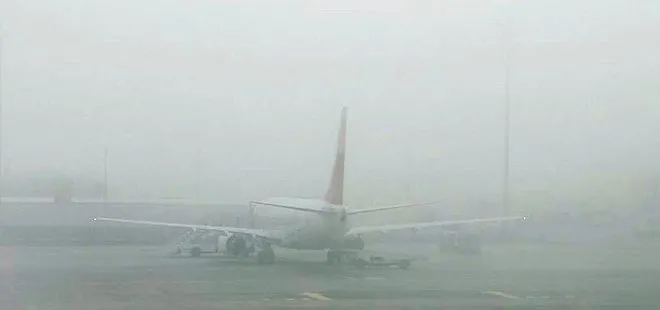 İstanbul'da uçuşlara sis engeli!
