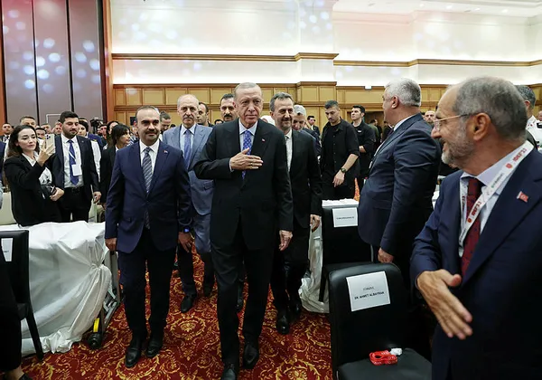 Başkan Erdoğan’dan İDEF’23 kapanış programında önemli açıklamalar: 4.5 milyar dolarla rekor kırdık