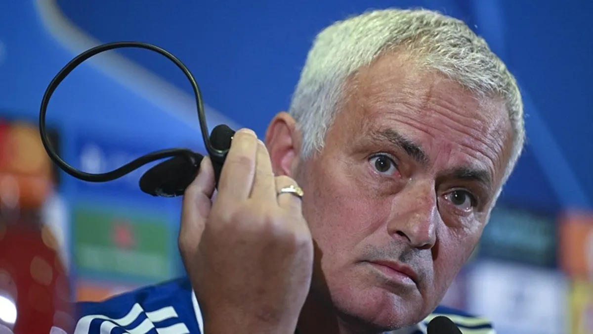 Jose Mourinho'dan Kerem Aktürkoğlu transferi için çarpıcı sözler: Fenerbahçe futbolcusu olarak düşünemem