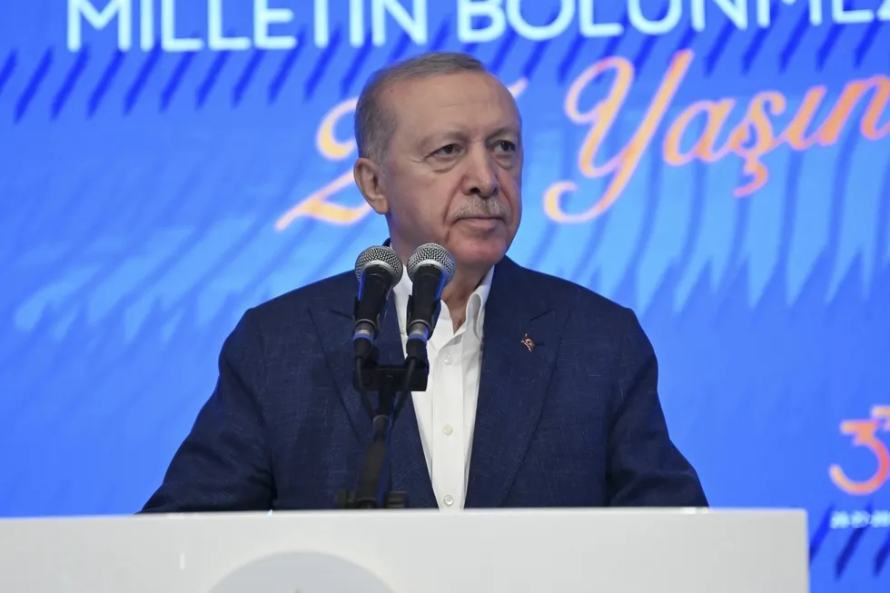 baskan-erdogan-ak-parti-kadrolarina-seslendi-soykirimin-hesabini-sizler-soracaksiniz-1782649348663.jpeg Başkan Erdoğan AK Parti kadrolarına seslendi: Soykırımın hesabını sizler soracaksınız - 2