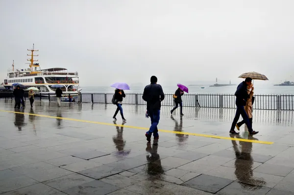 son-dakika-uyarilar-pes-pese-geldi-istanbullular-bu-gune-dikkat-1625227546662.jpg Son dakika: Uyarılar peş peşe geldi! İstanbullular bu güne dikkat! - 1