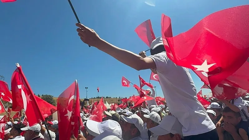 baskan-erdogandan-ahlatta-terorsuz-turkiye-mesaji-yeni-donemin-kapilari-acilacak-1787656811097.jpeg Yeni dönemin kapıları açılacak - 2
