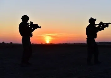 Irak'ın kuzeyindeki barınma kampından kaçan 2 PKK'lı terörist teslim oldu