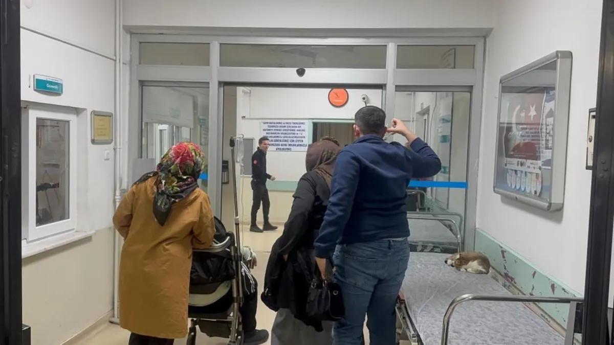 Düğün yemeği 8 kişiyi hastanelik etti