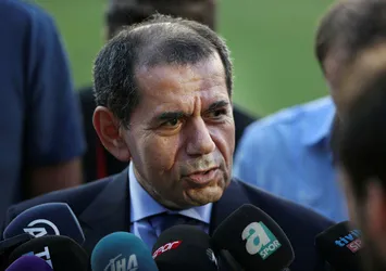 Dursun Özbek: "Derin bir kadro istiyoruz"