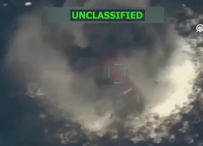 Uyuşturucu yüklü tekneyi vurduklarını belirtti