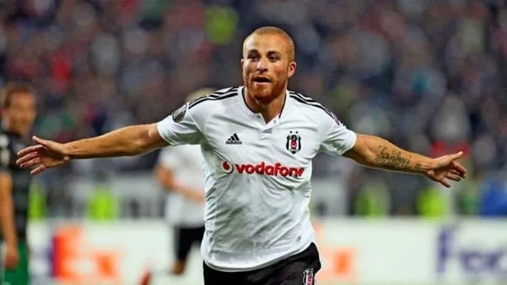 Beşiktaş’ta 5 isim yolcu