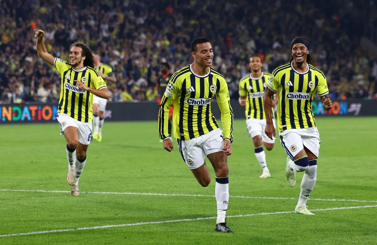 CANLI Fenerbahçe-Slavia Prag maçında hedef galibiyet! - 4
