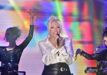 Ajda Pekkan’dan müjdeli haber geldi! İşte sahnelere döneceği tarih