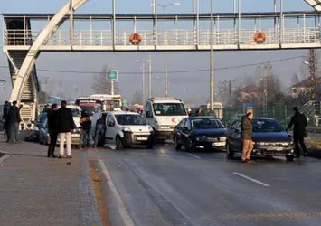 Bartın'da 19 araç birbirine girdi
