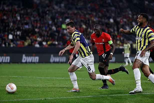 Fenerbahçe Rennes maçı ne zaman, saat kaçta? 2022 UEFA Avrupa Ligi FB Rennes maçı hangi kanalda, şifreli mi?