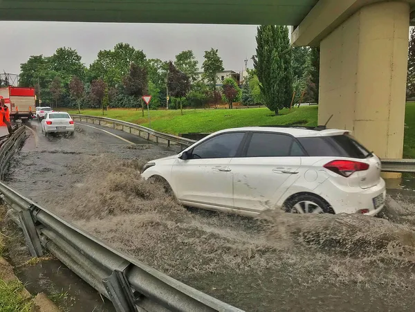 1665068706236.jpg Kuvvetli sağanak ve fırtına başladı! Günlerce sürecek... Meteoroloji'den son dakika uyarısı! İstanbul Ankara İzmir hava durumu - 8