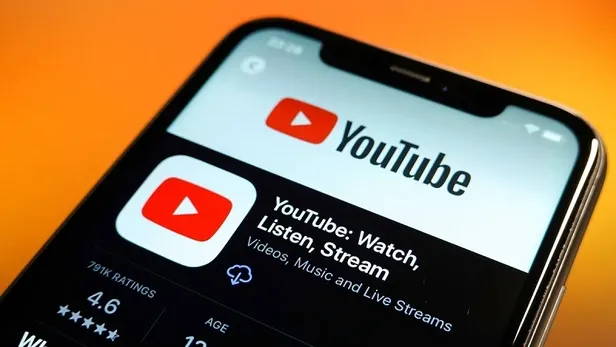 youtubedan-sok-uyari-videolarinizi-silmeyin-buyume-tehlikeye-girebilir-1711531265678.jpg YouTube'dan Şok Uyarı: Videolarınızı Silmeyin! Büyüme Tehlikeye Girebilir! - 1