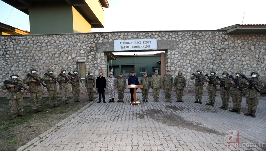 Milli Savunma Bakanı Hulusi Akar Irak sınırında! Sıfır noktasında kritik toplantı 18