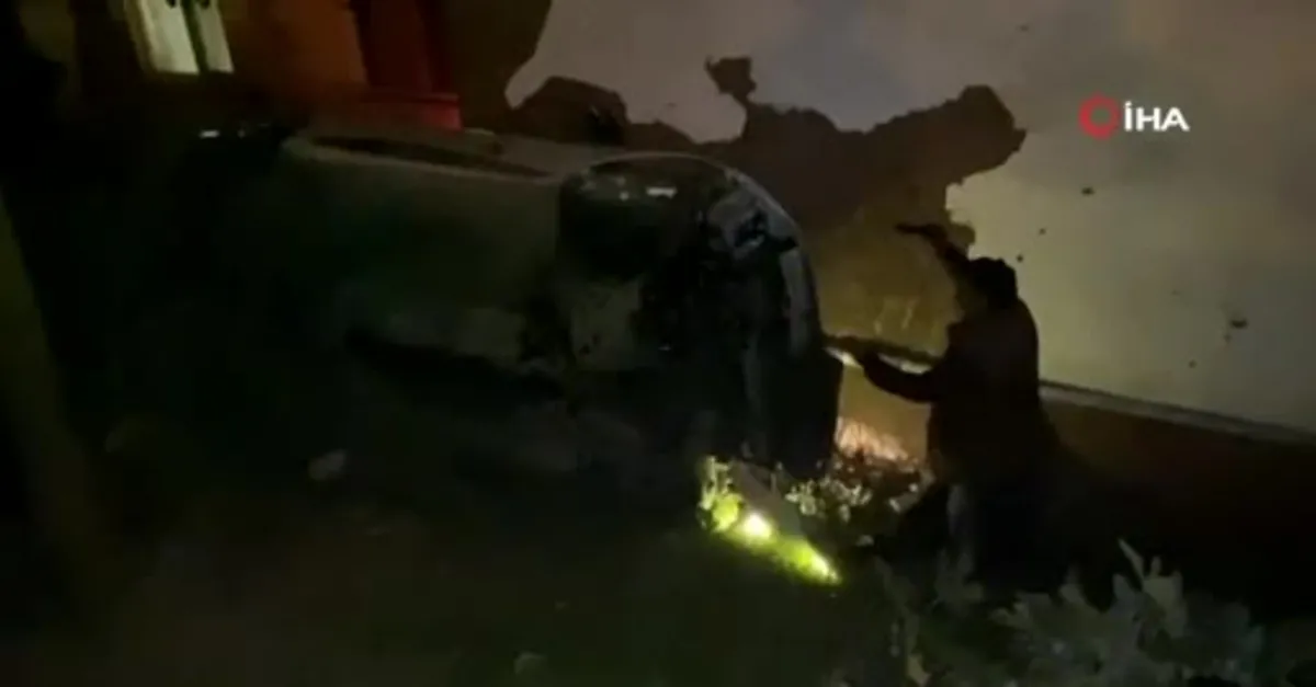 Gemlik'te feci kaza! Otomobil evin duvarına çarptı