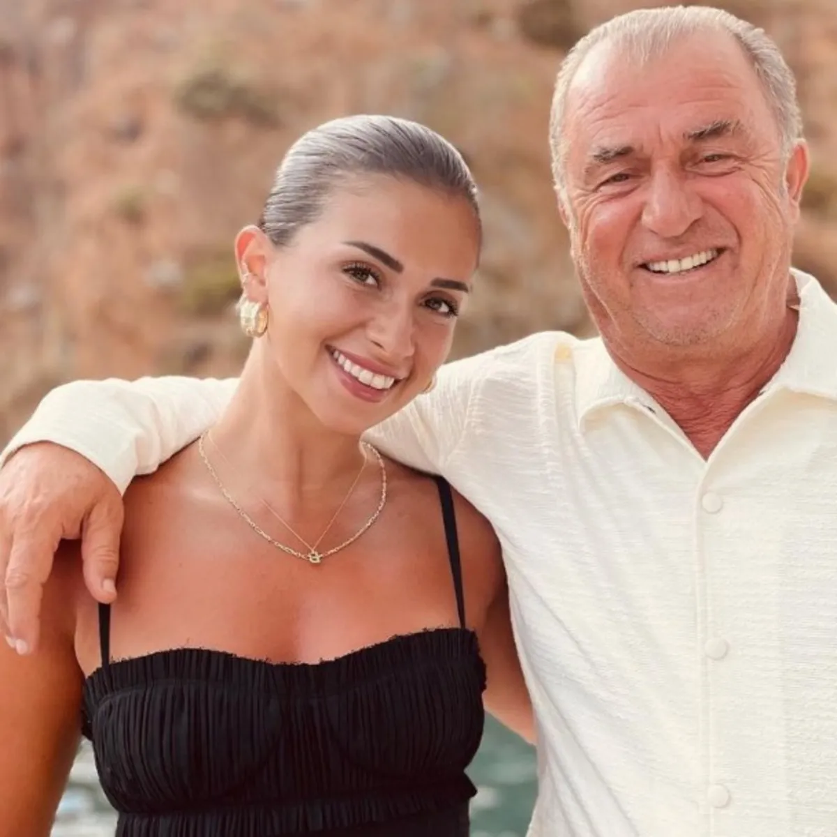 Buse Terim anneliğinin en zorlayıcı günlerini yaşıyor