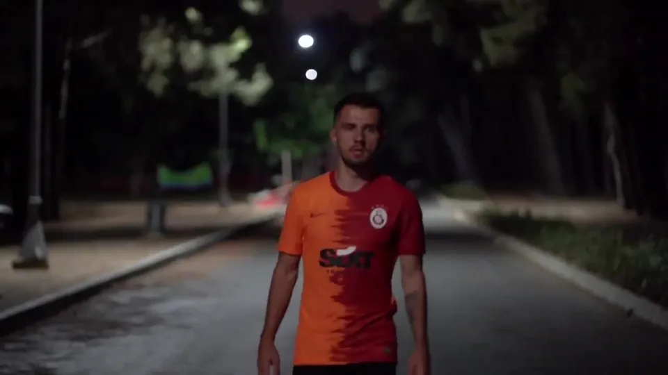 Galatasaray Emre Kılınç’ı açıkladı