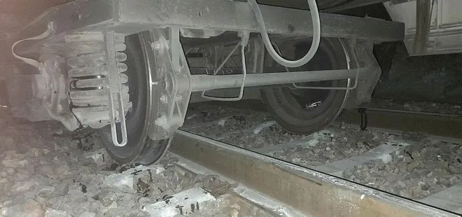 Doğu Ekspresi’nin vagonu raydan çıktı! Ankara-Kayseri demir yolu ulaşıma kapandı