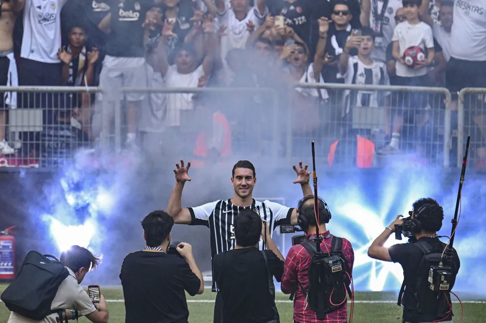 Beşiktaş sezona taraftarı önünde başlıyor: İlk rakip Eyüpspor! Tüpraş Stadı'nda Italiano ile kritik 90 dakika ve muhtemel 11'ler - 4