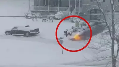 Temizlemek için lav silahı kullandı