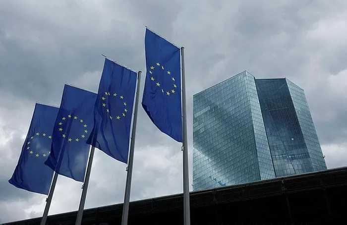avrupa-merkez-bankasindan-ecb-faiz-karari-ilk-indirim-geldi-1717676542840.jpeg Avrupa Merkez Bankası'ndan (ECB) faiz kararı! İlk indirim geldi - 1
